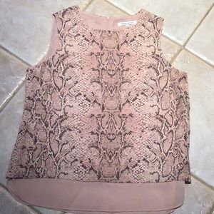 🌺 Sleeveless print top